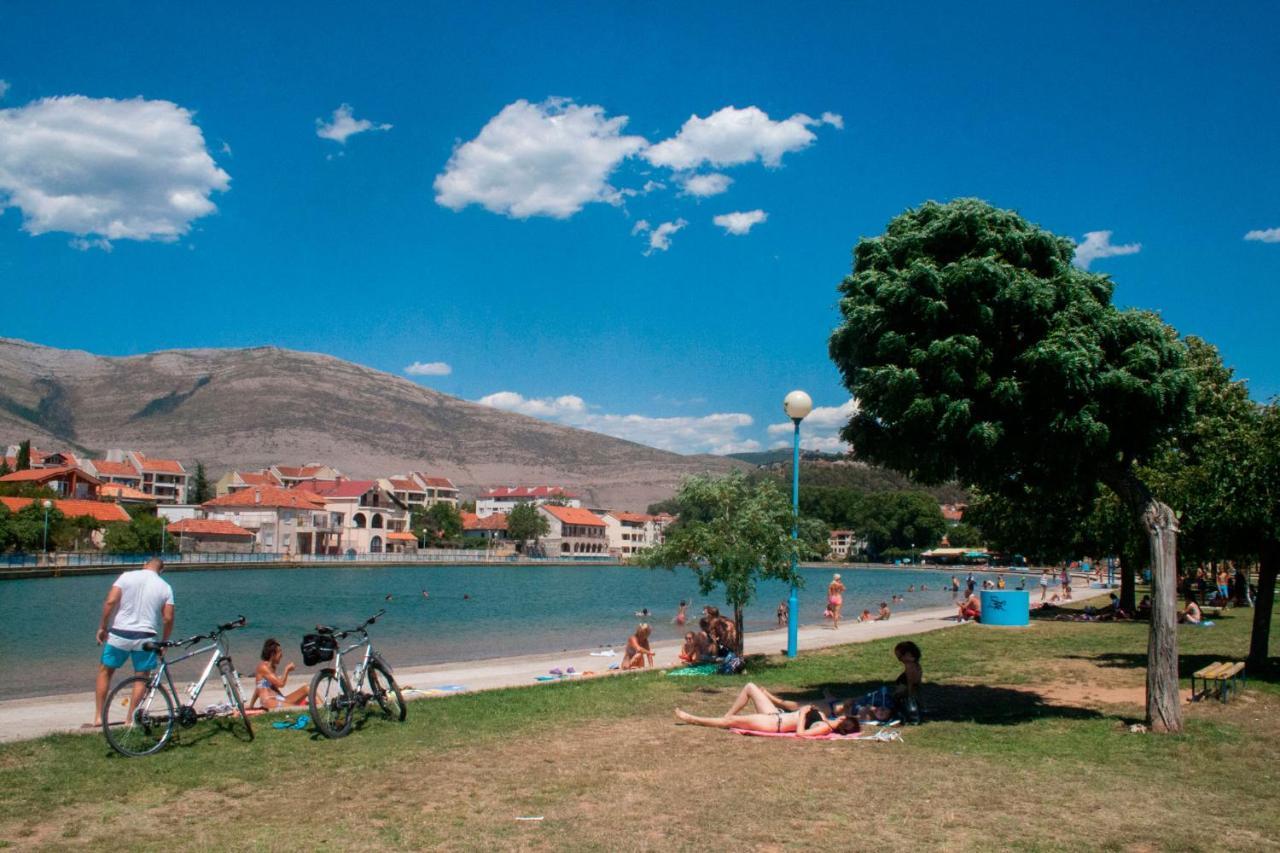 Soho Apartman Trebinje Exteriör bild